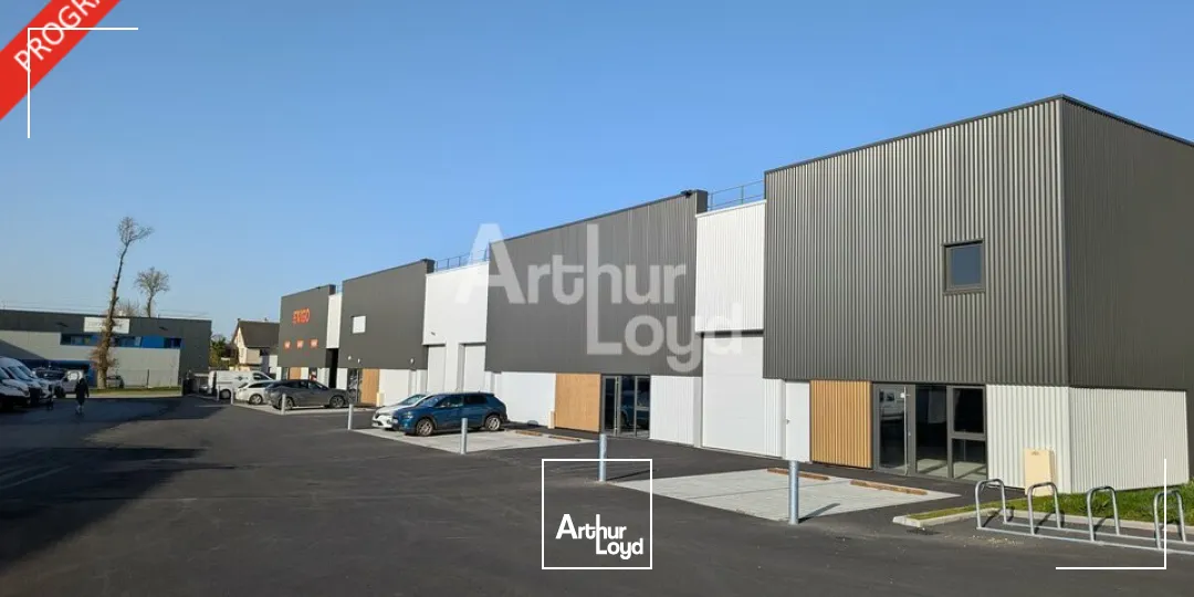 Locaux d'activité & Entrepôts - Vente - LA MÉZIÈRE - 35520 - 300-300 - 7644150