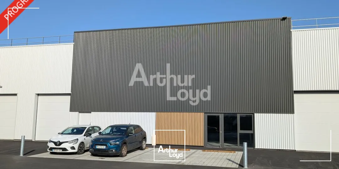 Locaux d'activité & Entrepôts - Vente - LA MÉZIÈRE - 35520 - 300-300 - 7644151