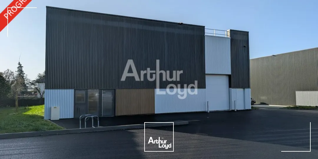 Locaux d'activité & Entrepôts - Vente - LA MÉZIÈRE - 35520 - 400-400 - 7644148