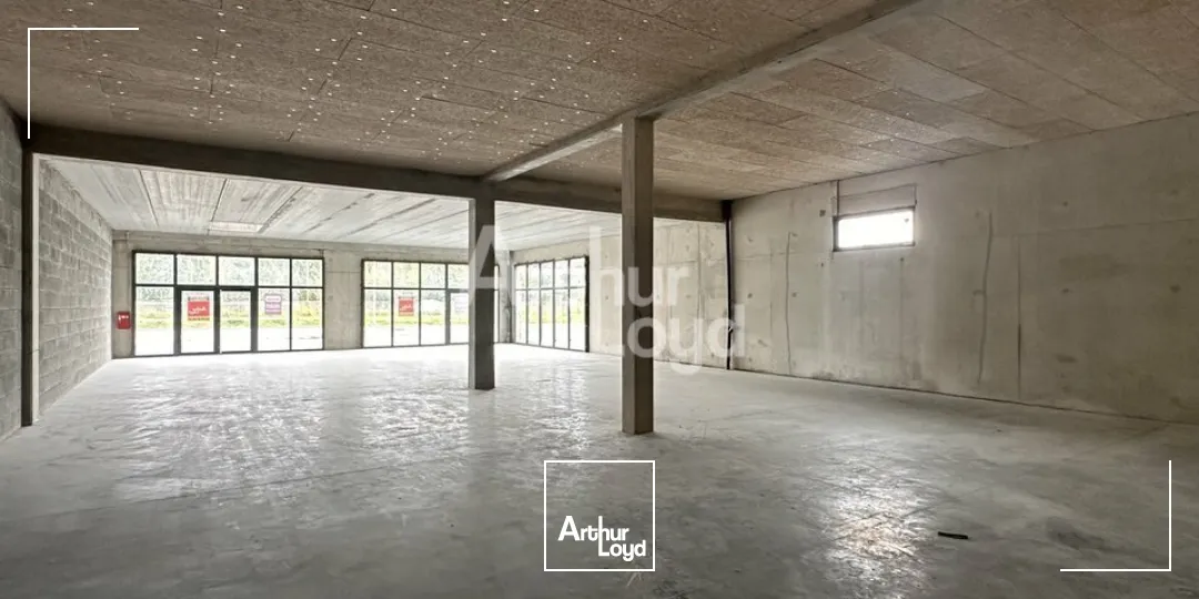 Locaux d'activité & Entrepôts - Location - LA MEZIERE - 35520 - 365-365 - 7644161