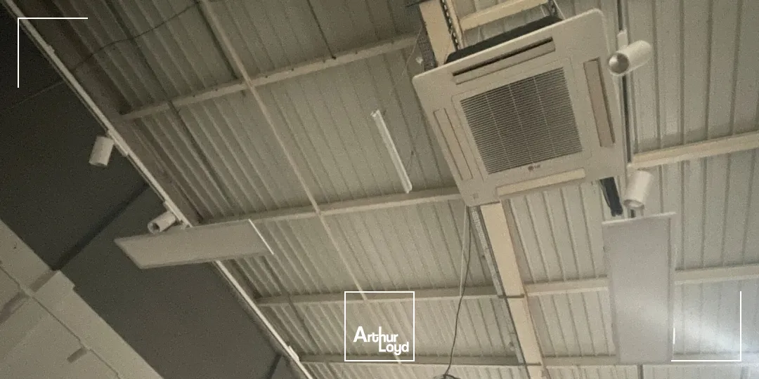 Locaux commerciaux - Location - CHAMBLY - 60230 - 890-890 - 7645568