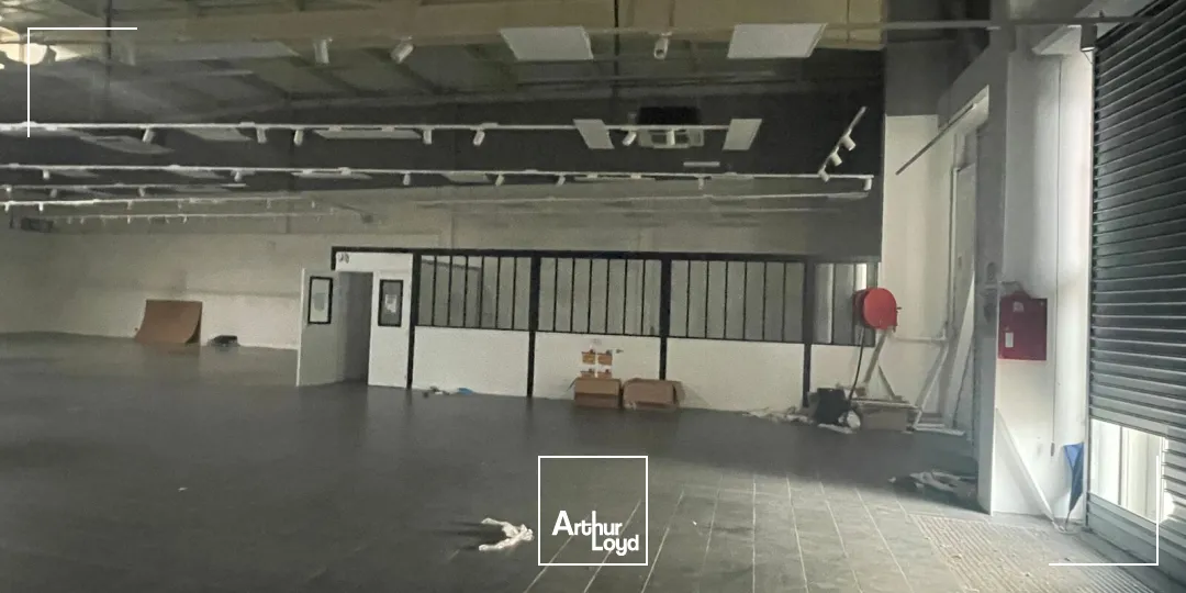 Locaux commerciaux - Location - CHAMBLY - 60230 - 890-890 - 7645569