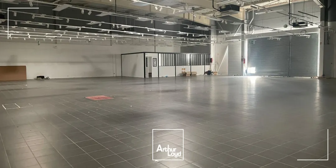 Locaux commerciaux - Location - CHAMBLY - 60230 - 890-890 - 7645567