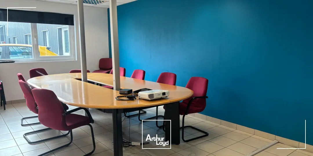 Locaux d'activité & Entrepôts - Location - SAINT CHAMOND - 42400 - 1110-1110 - 7645711