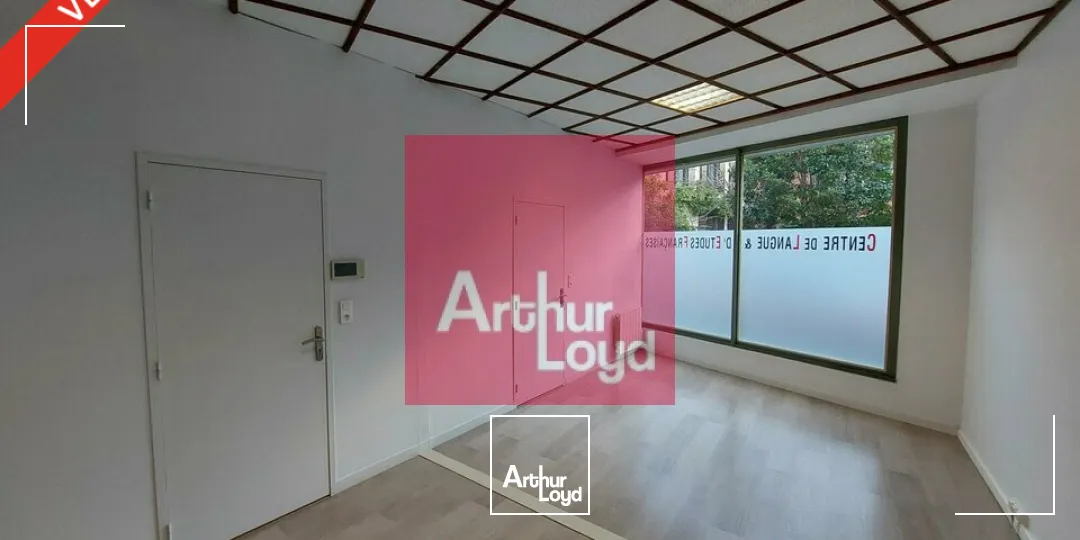 Locaux commerciaux - Vente - CLERMONT FERRAND - 63000 - 102-102 - 7646827