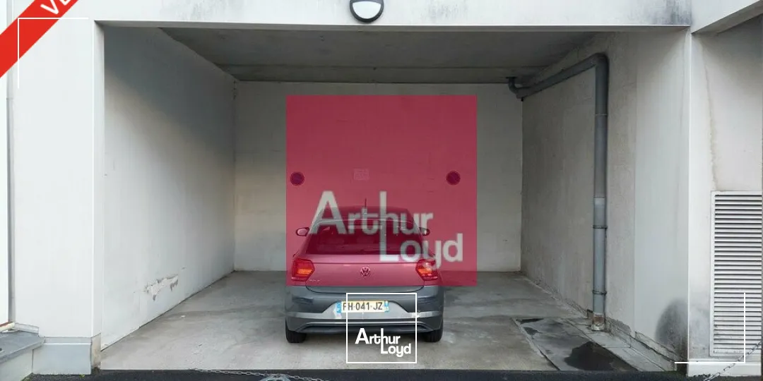 Locaux commerciaux - Vente - CLERMONT FERRAND - 63000 - 102-102 - 7646820