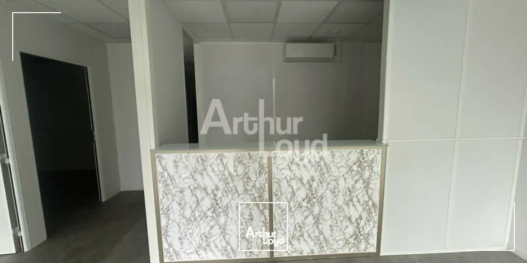 Locaux commerciaux - Location - RENNES - 35000 - 115-115 - 7646911