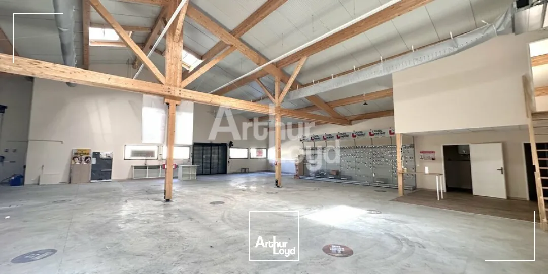 Locaux d'activité & Entrepôts - Location - VILLARGONDRAN - 73300 - 481.39-481.39 - 7647083