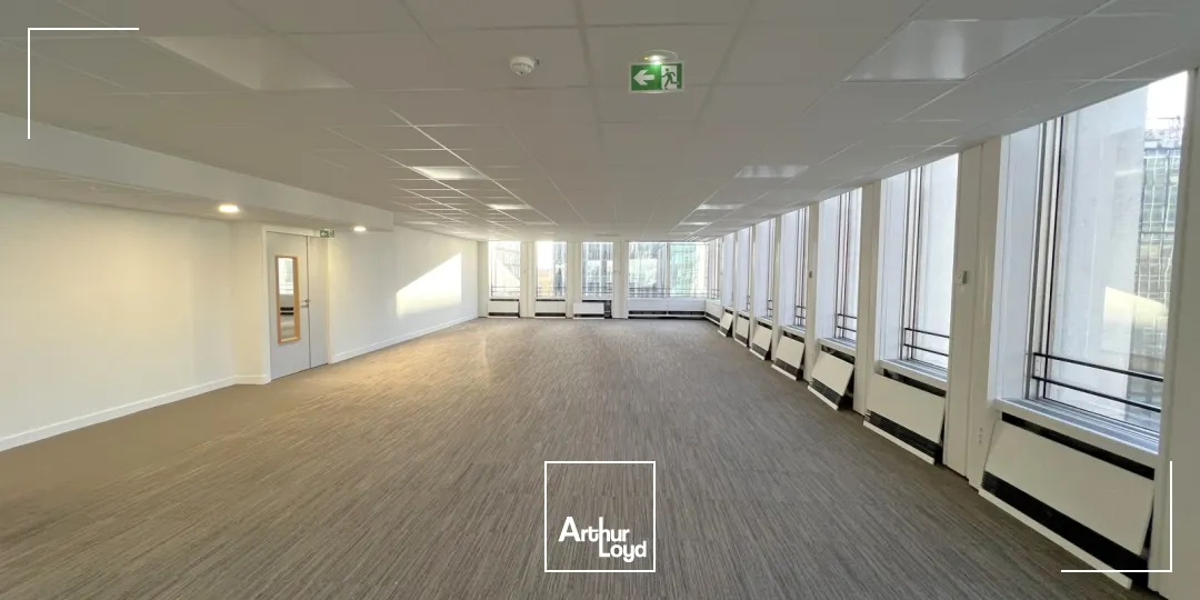 Bureaux - Location - PUTEAUX LA DEFENSE - 92800 - 344-852 - 7647271