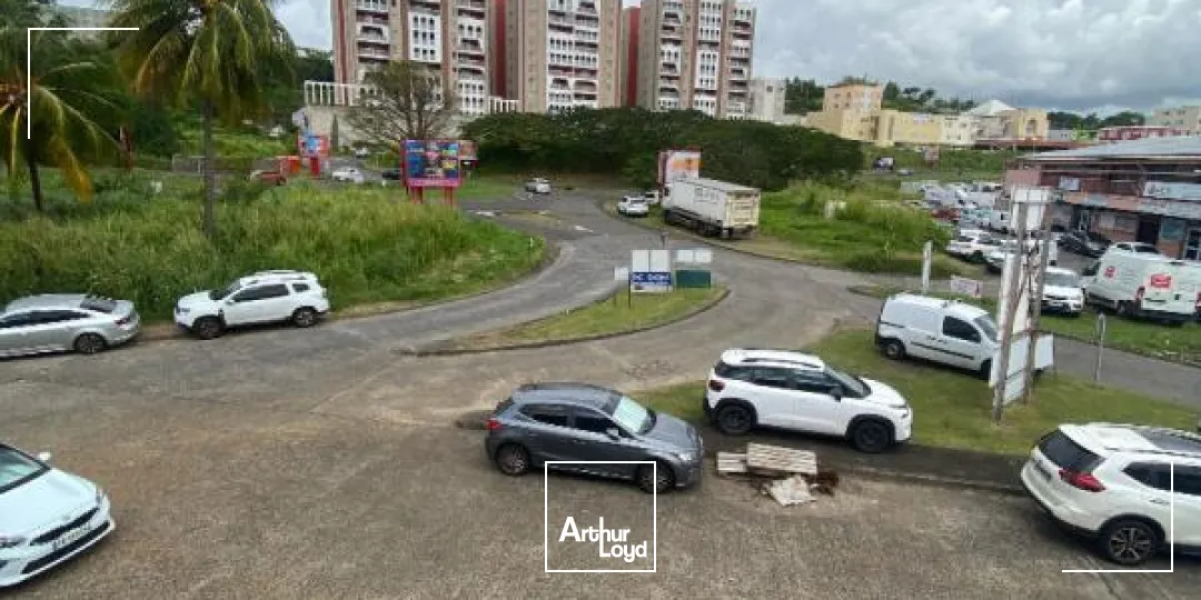 Locaux commerciaux - Location - Fort De France - 97200 - 150-150 - 7647501