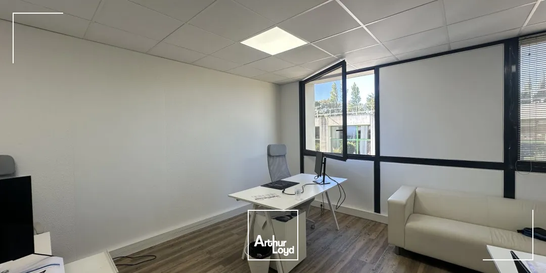 Locaux d'activité & Entrepôts - Location - AIX EN PROVENCE - 13290 - 117-117 - 7649896