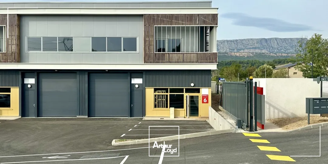 Locaux d'activité & Entrepôts - Location - ROUSSET - 13790 - 384-384 - 7649917