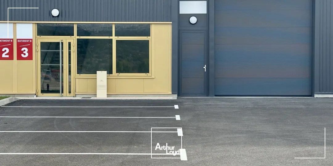 Locaux d'activité & Entrepôts - Location - ROUSSET - 13790 - 385-385 - 7649922