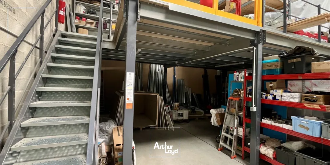 Locaux d'activité & Entrepôts - Location - SAINT VICTORET - 13730 - 198-198 - 7649925