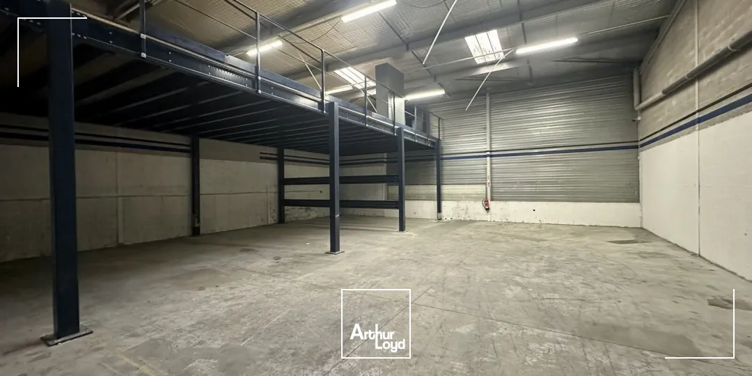 Locaux d'activité & Entrepôts - Location - VITROLLES - 13127 - 390-390 - 7650042