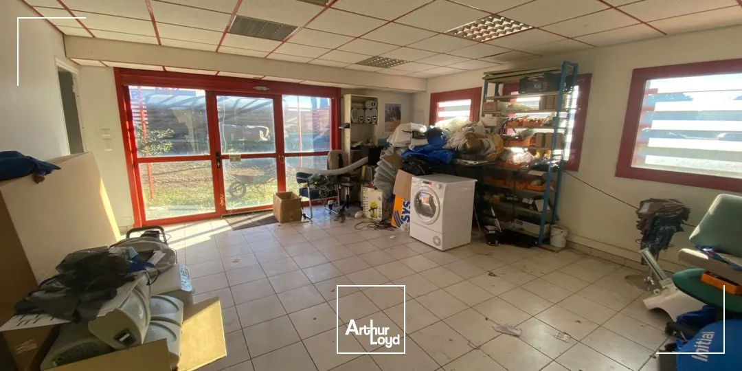 Locaux d'activité & Entrepôts - Location - LANCON PROVENCE - 13680 - 580-580 - 7650327