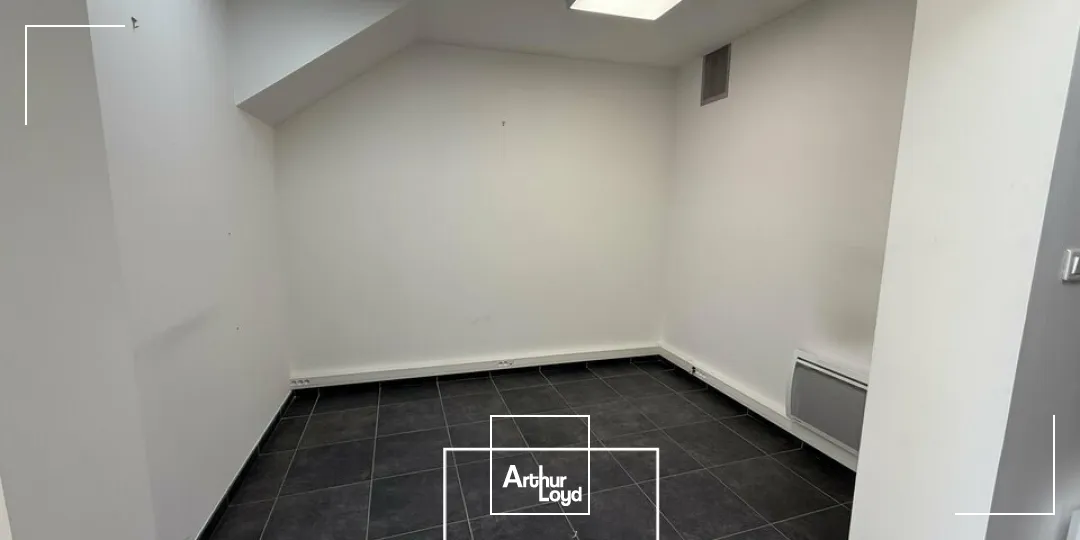 Bureaux - Location - BRIVE-LA-GAILLARDE - 19100 - 82-82 - 7652025