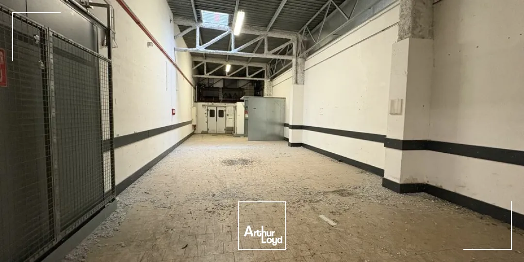 Locaux commerciaux - Location - SAINT-MEMMIE - 51470 - 1000-1000 - 7652090