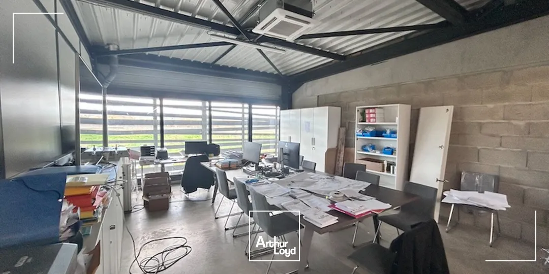 Locaux d'activité & Entrepôts - Location - CERTINES - 01240 - 522-522 - 7652306