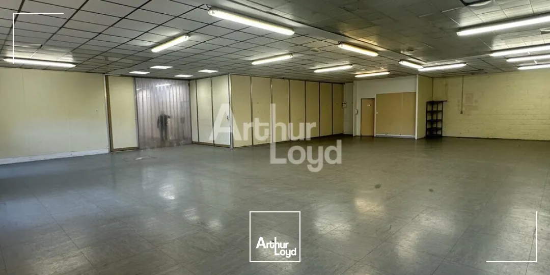 Locaux d'activité & Entrepôts - Vente - BETTON - 35830 - 975-975 - 7652808