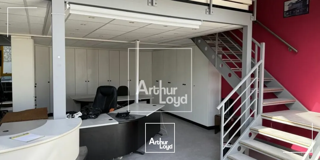 Locaux d'activité & Entrepôts - Location - LA ROCHETTE - 77000 - 502-502 - 7652828