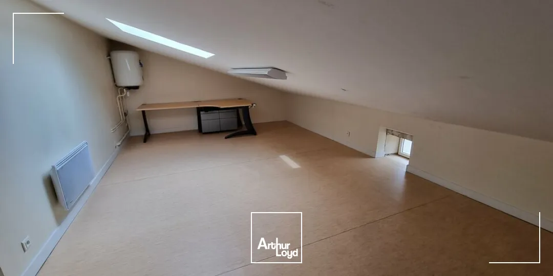 Bureaux - Location - NIORT - 79000 - 110-110 - 7652846