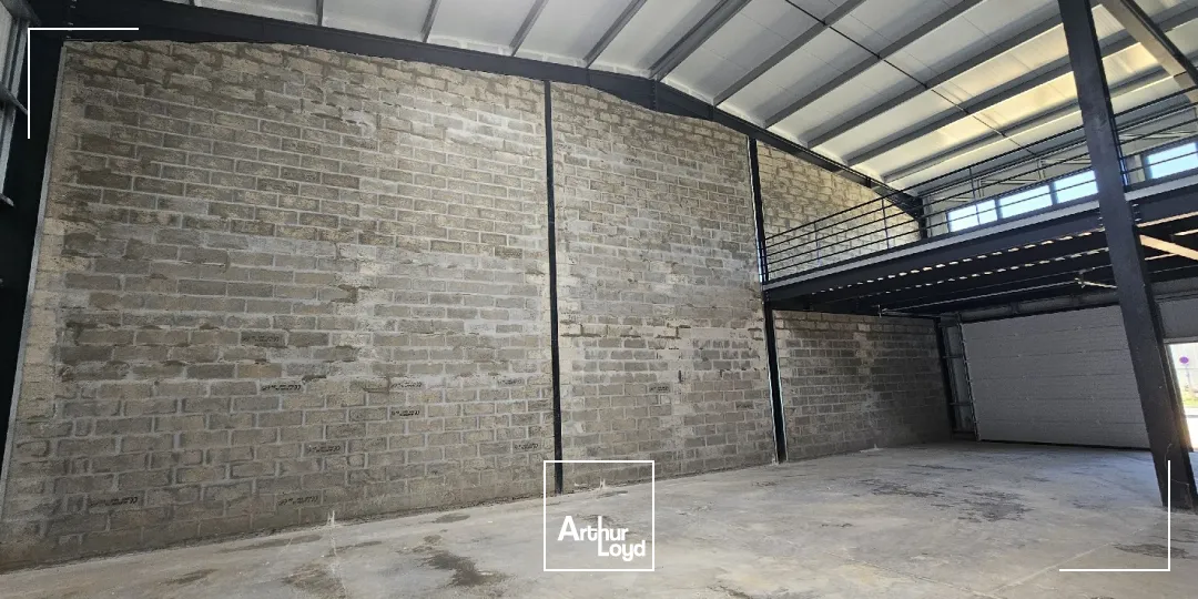 Locaux d'activité & Entrepôts - Vente - LABOISSIERE EN THELLE - 60570 - 1000-1000 - 7652952