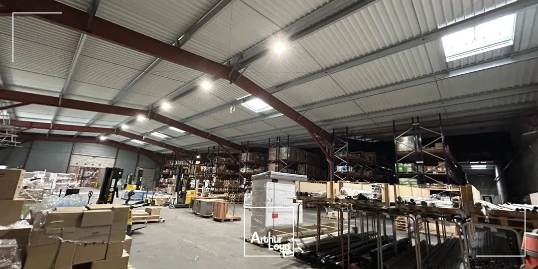 Locaux d'activité & Entrepôts - Location - AMBARES ET LAGRAVE - 33440 - 1307-9212 - 7653017