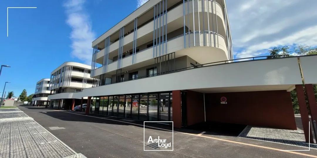 Locaux commerciaux - Location - VIVIERS DU LAC - 73420 - 85-85 - 7653056