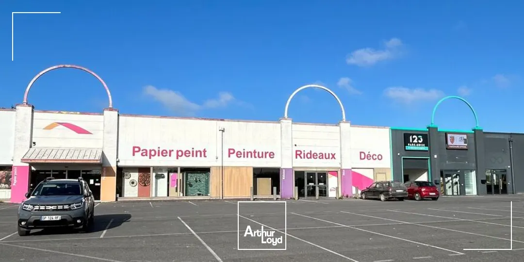 Locaux commerciaux - Location - CAMBRAI - 59400 - 275-275 - 7653184