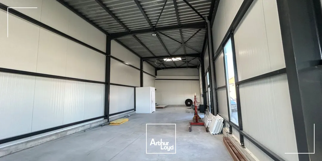 Locaux d'activité & Entrepôts - Location - PETITE FORET - 59494 - 168-168 - 7653259