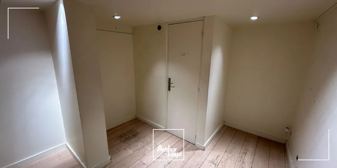 Locaux commerciaux - Location - LILLE - 59000 - 10-155 - 7653268