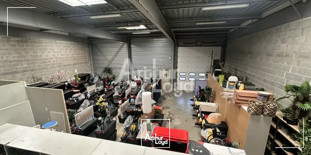 Locaux d'activité & Entrepôts - Location - NOYAL-CHÂTILLON-SUR-SEICHE - 35230 - 370-370 - 7653592