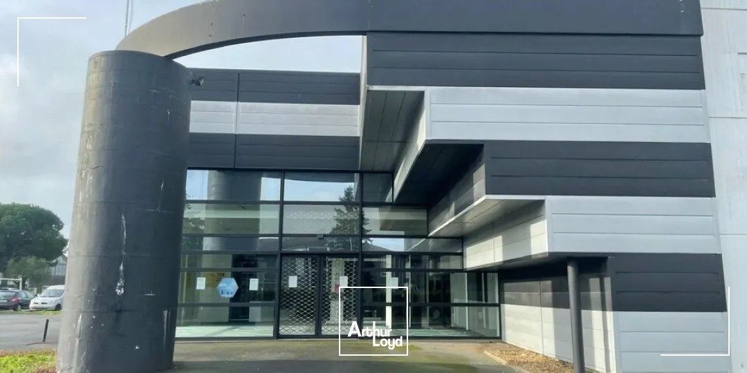 Locaux commerciaux - Location - MOUILLERON-LE-CAPTIF - 85000 - 761-761 - 7653610