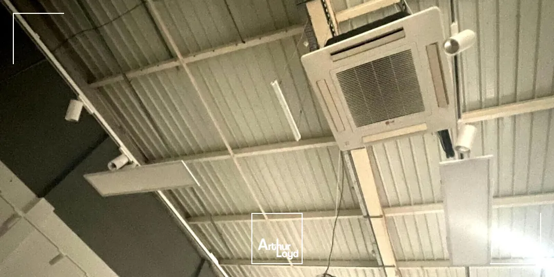 Locaux commerciaux - Location - CHAMBLY - 60230 - 890-890 - 7653660