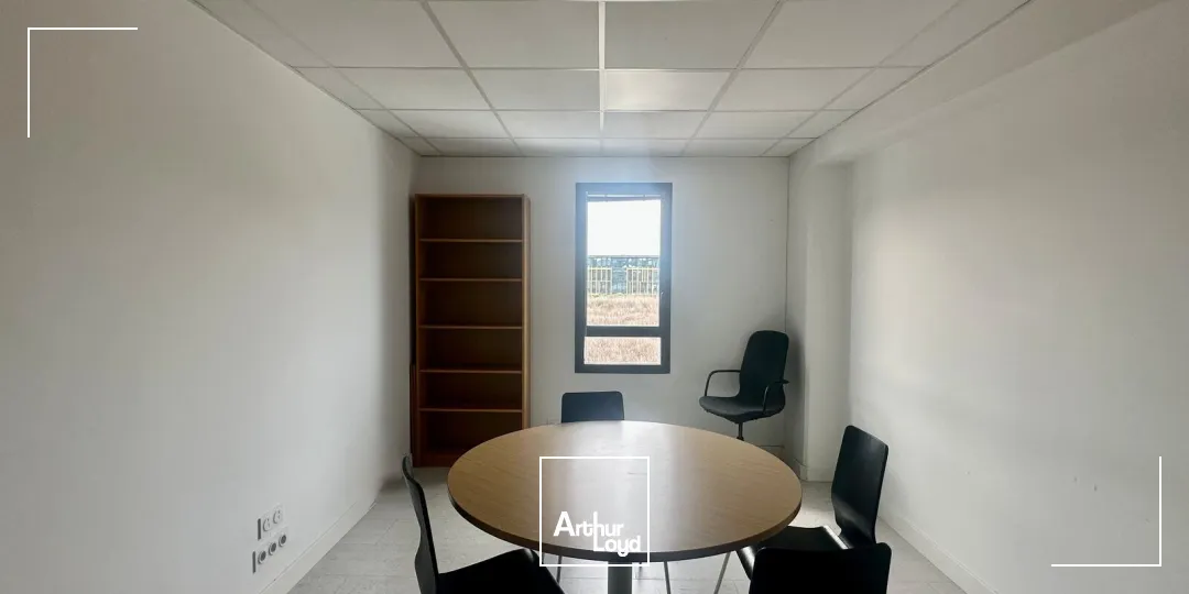 Locaux d'activité & Entrepôts - Vente - AIX EN PROVENCE - 13290 - 384-384 - 7653699