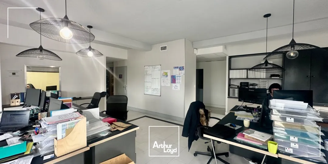 Locaux d'activité & Entrepôts - Vente - AIX EN PROVENCE - 13290 - 384-384 - 7653697