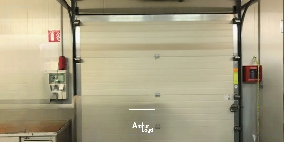 Locaux d'activité & Entrepôts - Vente - LE CHAMBON FEUGEROLLES - 42500 - 400-400 - 7653918