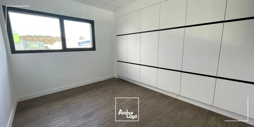 Bureaux - Location - PLOEREN - 56880 - 56.85-268.4 - 7654549