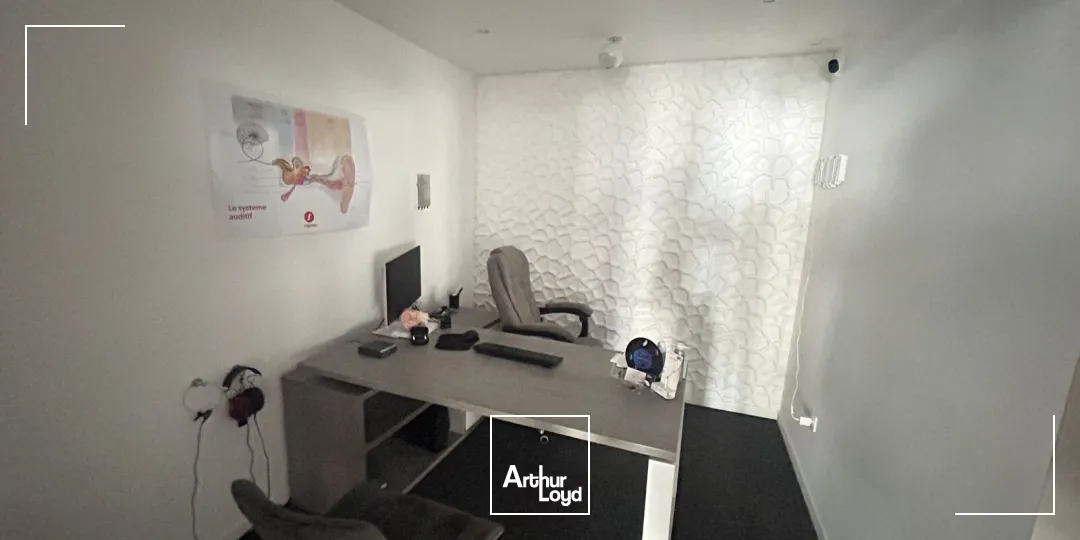 Locaux commerciaux - Location - VILLENEUVE D'ASCQ - 59650 - 20-94 - 7654795