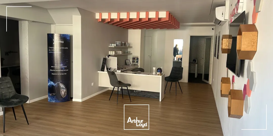 Locaux commerciaux - Location - VILLENEUVE D'ASCQ - 59650 - 20-94 - 7654792