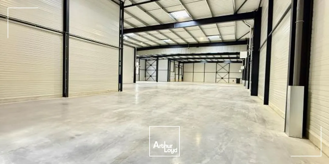 Locaux d'activité & Entrepôts - Location - TRAPPES - 78190 - 2206-2206 - 7654857