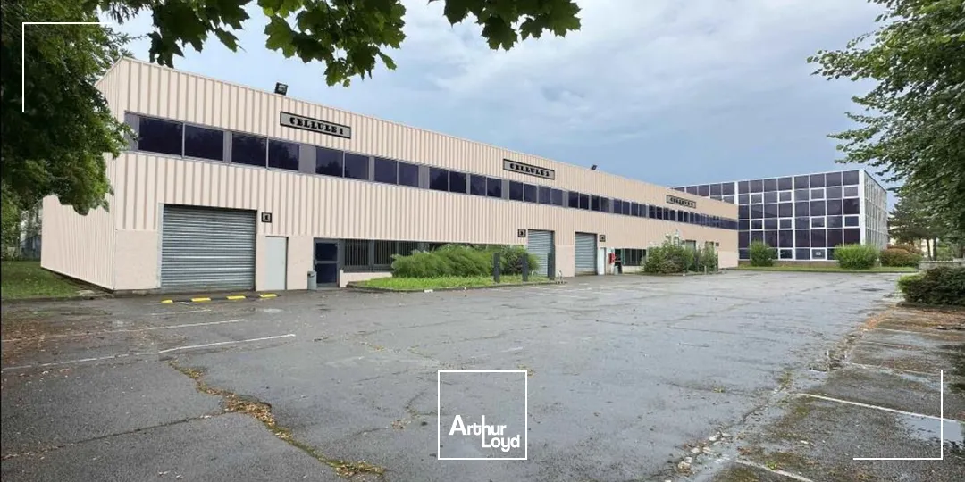 Locaux d'activité & Entrepôts - Location - BUC - 78530 - 1002-3969 - 7654894