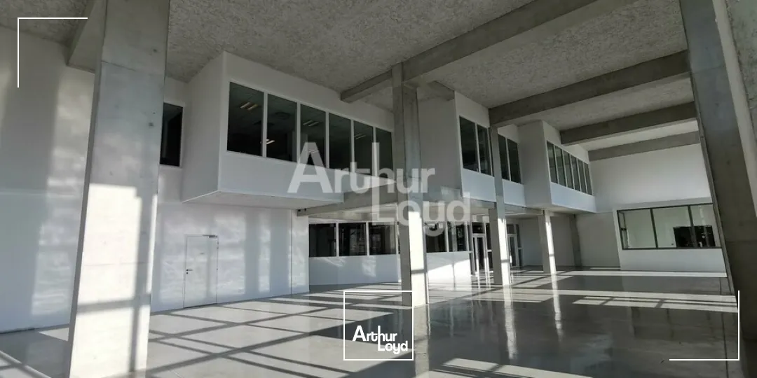 Locaux commerciaux - Location - CESSON-SEVIGNE - 35510 - 372-372 - 7655344