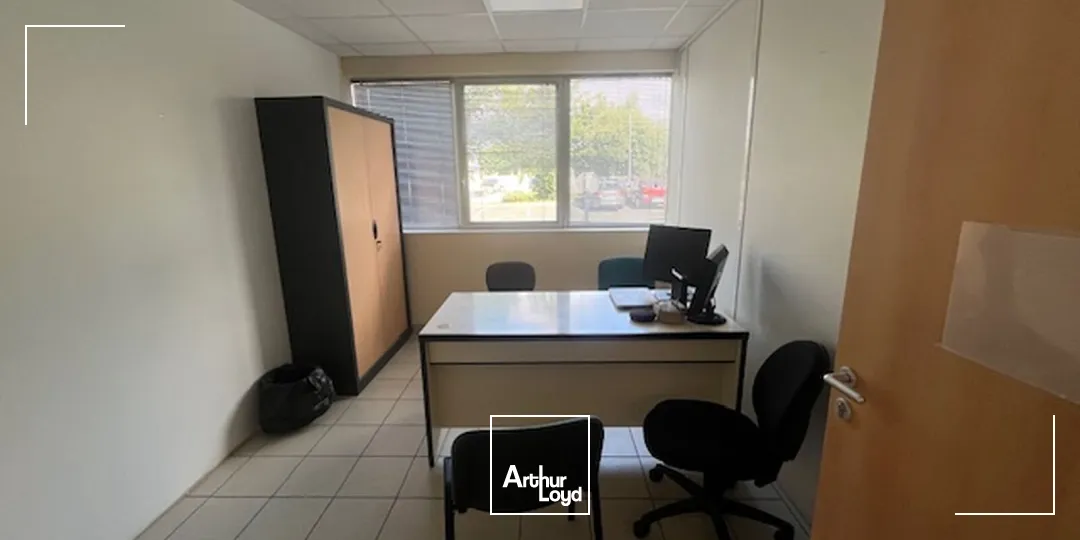 Locaux d'activité & Entrepôts - Location - TREGUEUX - 22950 - 5727-5727 - 7655515