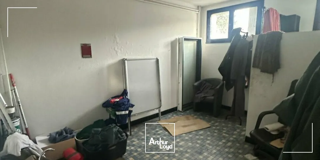 Locaux d'activité & Entrepôts - Location - BRIVE-LA-GAILLARDE - 19100 - 250-250 - 7658319