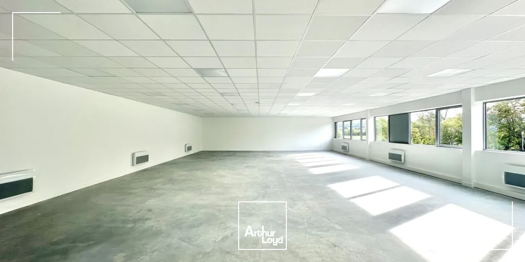 Locaux d'activité & Entrepôts - Vente - ROUSSET - 13790 - 578-578 - 7658403