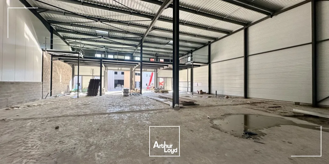 Locaux d'activité & Entrepôts - Vente - BOUC BEL AIR - 13320 - 262.13-5406.22 - 7658414