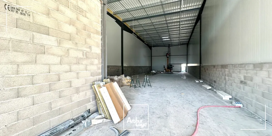 Locaux d'activité & Entrepôts - Vente - BOUC BEL AIR - 13320 - 262.13-5406.22 - 7658415