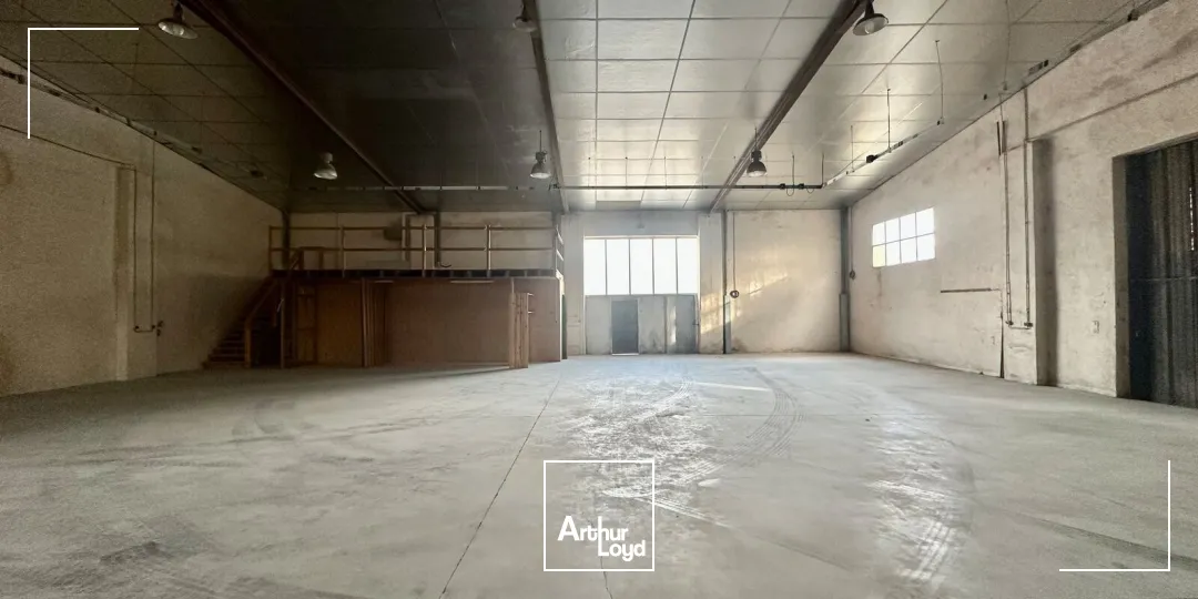 Locaux d'activité & Entrepôts - Location - BOUC BEL AIR - 13320 - 465-465 - 7658476